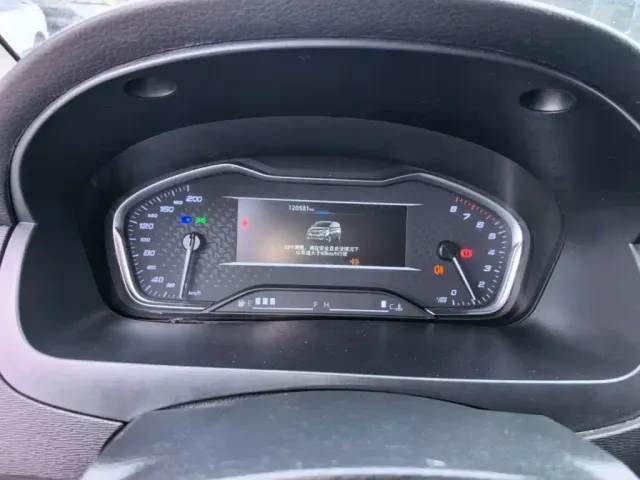 Maxus G10 — Фото автомобиля 11