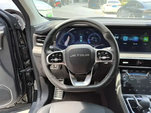 Jetour X90 — Фото автомобиля 10