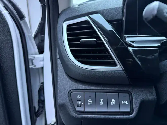 Kia Seltos — Фото автомобиля 9