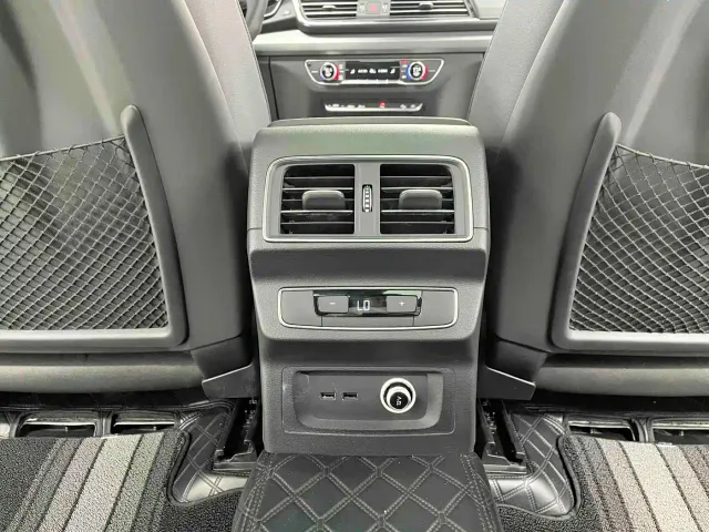 Audi Q5L — Фото автомобиля 14