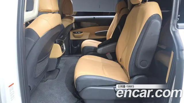Kia Canival Carnival 4 поколение Бензин 9 мест Noblesse — Фото автомобиля 11