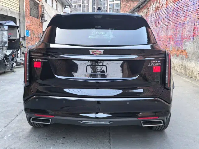 Cadillac XT5 — Фото автомобиля 6