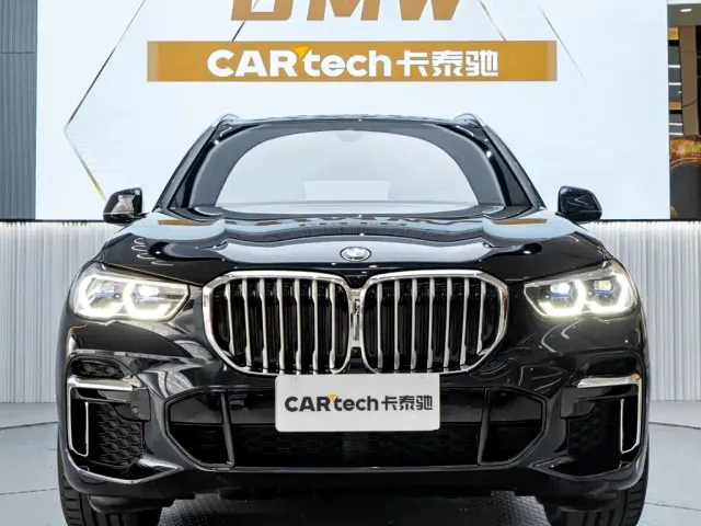 BMW X5 — Фото автомобиля 2