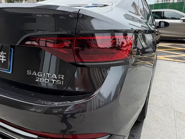 Volkswagen Sagitar — Фото автомобиля 14