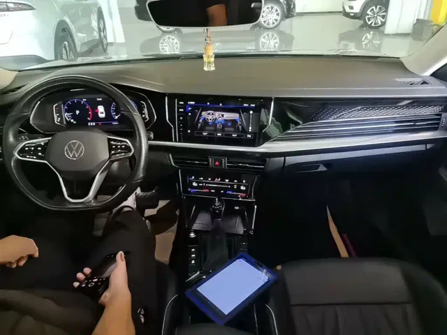Volkswagen Passat — Фото автомобиля 9