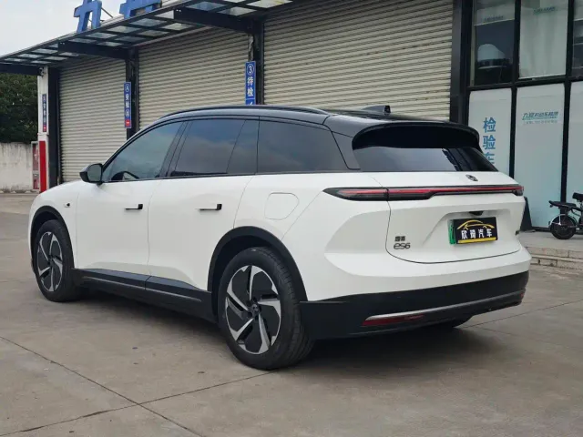 Nio ES6 — Фото автомобиля 12