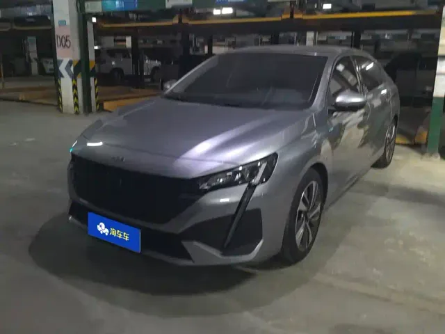 Фотография автомобиля — Peugeot 408