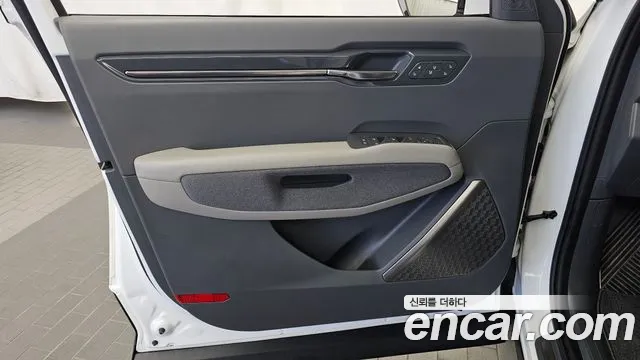 Kia EV9 — Фото автомобиля 13