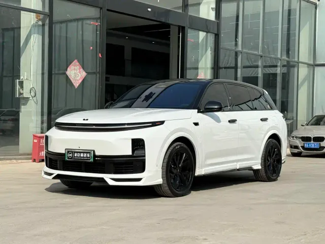 Фотография автомобиля — Li Auto L7