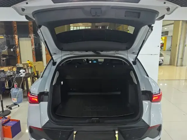 BYD Yuan PLUS 2022 430KM Premium — Фото автомобиля 18