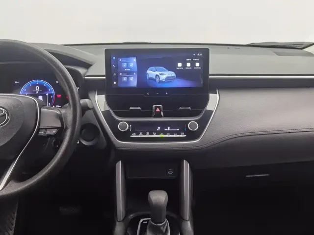 Toyota Frontlander — Фото автомобиля 12
