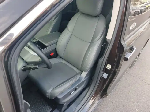 JAC Refine RF8 — Фото автомобиля 14