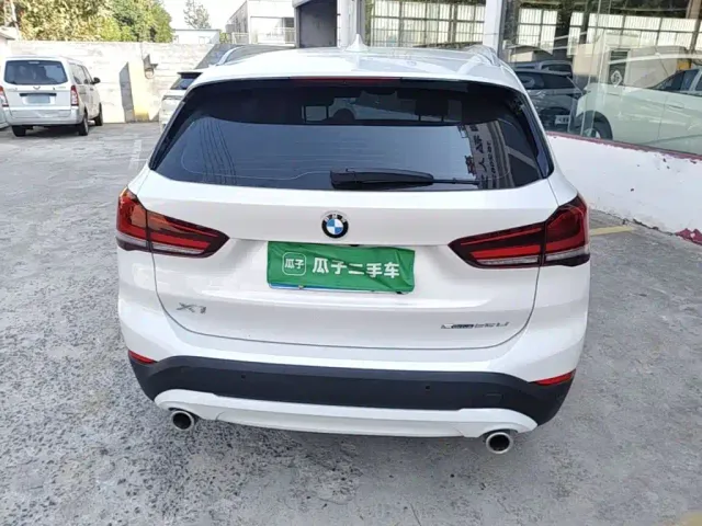 BMW X1 — Фото автомобиля 5