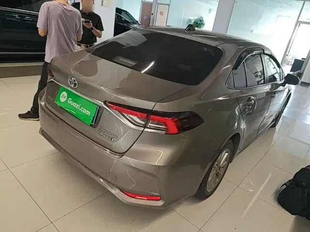 Toyota Corolla — Фото автомобиля 6