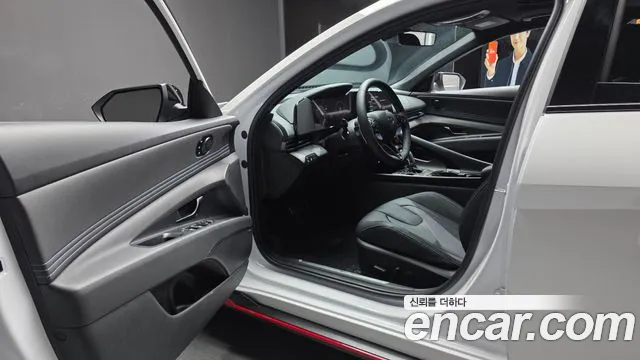 Hyundai AVANTE — Фото автомобиля 10