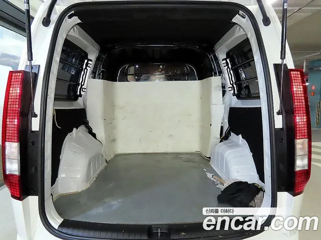 Hyundai Staria Staria L3.5 Карго 5 мест — Фото автомобиля 20