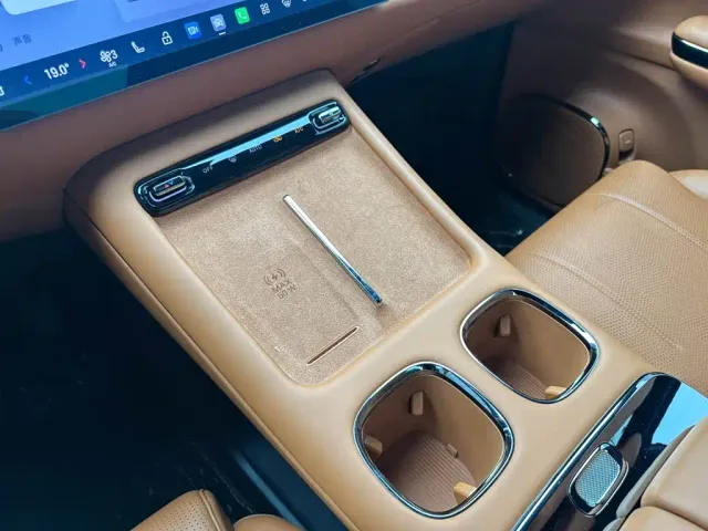GAC Trumpchi Xiangwang S7 — Фото автомобиля 15
