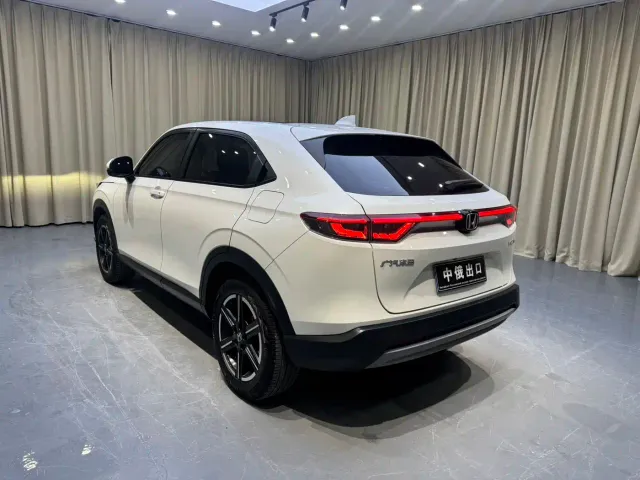 Honda Vezel — Фото автомобиля 4