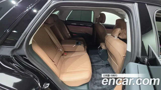 Hyundai Grandeur GN7 — Фото автомобиля 24