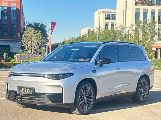 Фотография автомобиля — Leapmotor C16