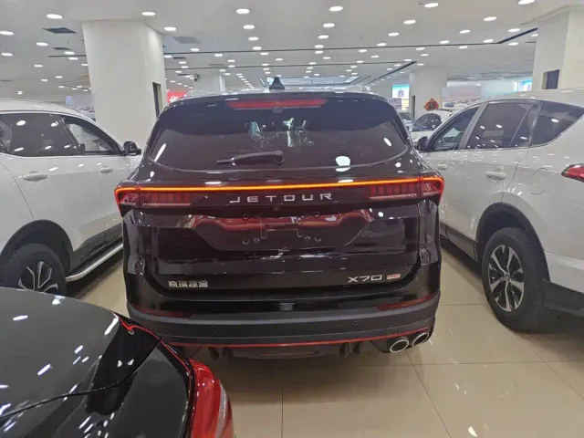 Jetour X70 PRO — Фото автомобиля 11