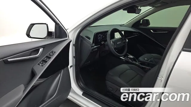 Kia Niro The All New Niro Prestige — Фото автомобиля 10