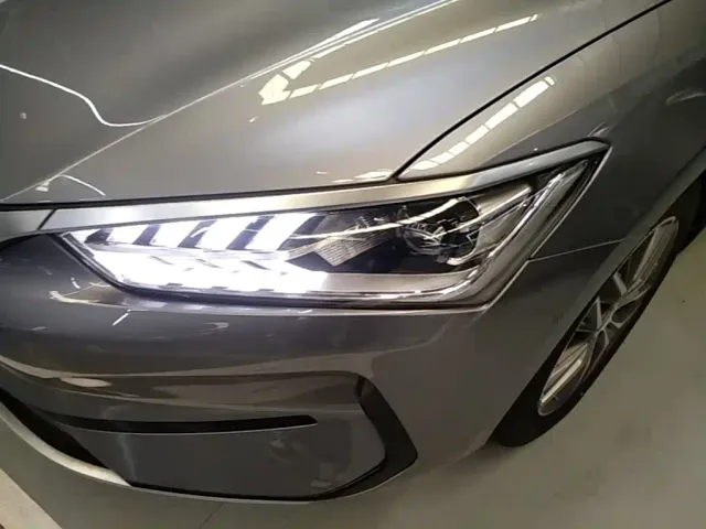 BYD Qin PLUS — Фото автомобиля 23
