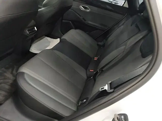 BYD Qin L — Фото автомобиля 16