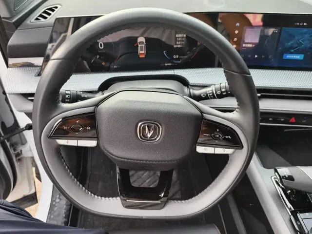 Changan CS75 Plus — Фото автомобиля 15