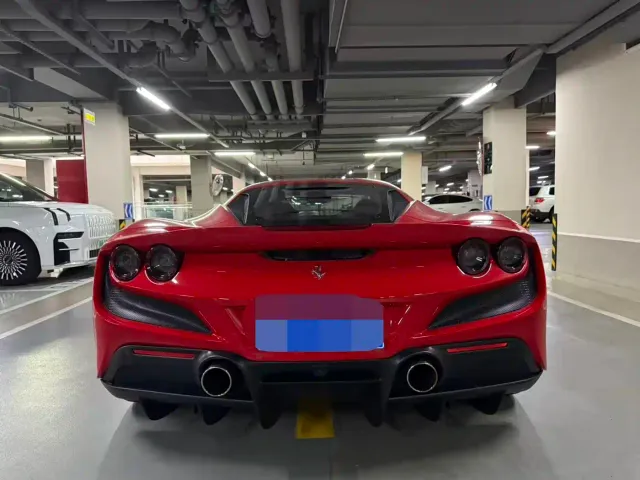 Ferrari F8 — Фото автомобиля 4