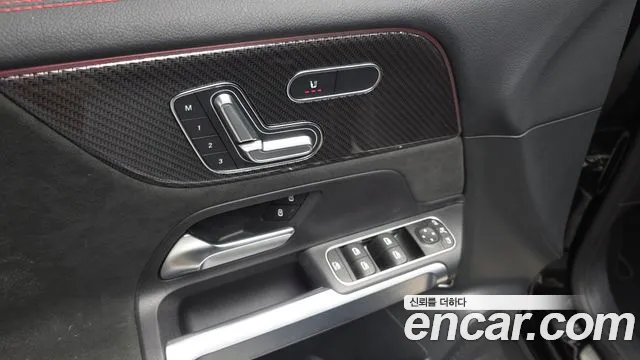 Mercedes-Benz GLB-Class — Фото автомобиля 15