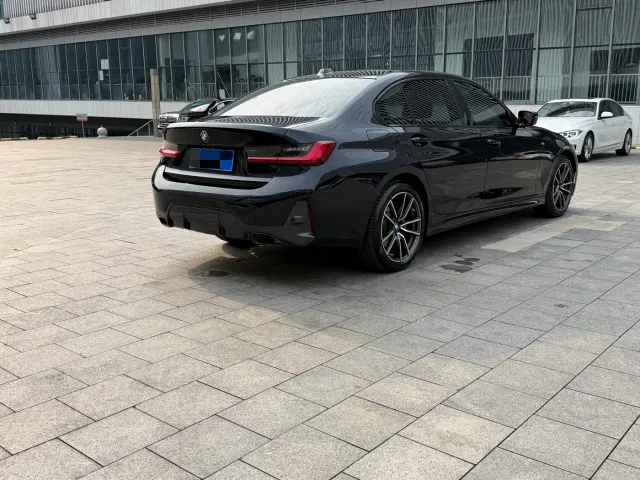 BMW 3 Series — Фото автомобиля 11