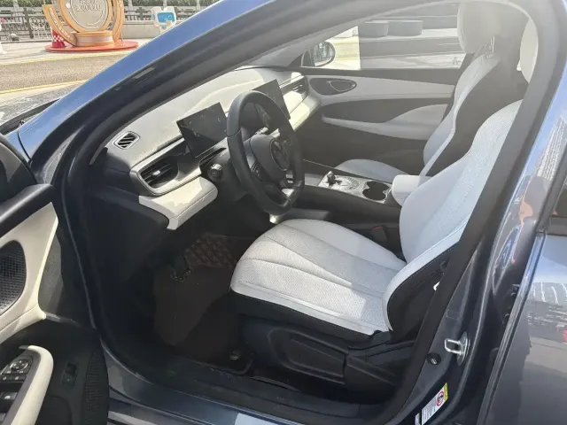 BYD Seal 05 DM-i — Фото автомобиля 4