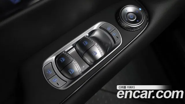 Genesis G90 Бензин 3.5 Turbo e-S/C AWD — Фото автомобиля 21