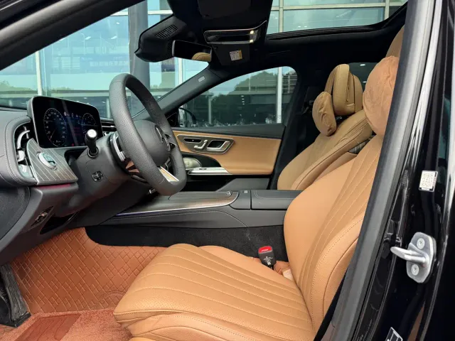 Mercedes-Benz E-Class — Фото автомобиля 15
