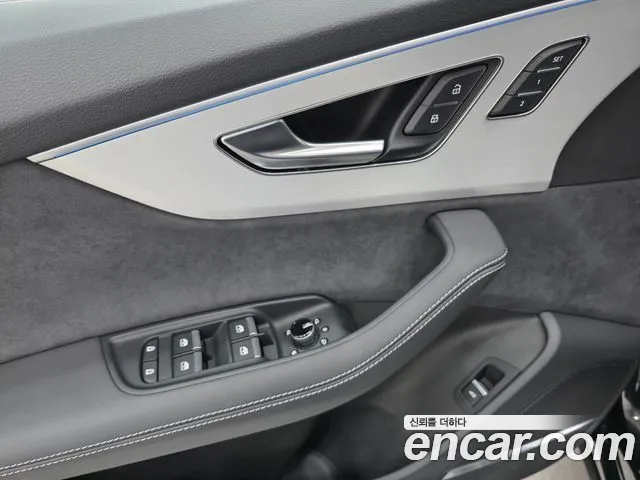 Audi Q7 55 TFSI quattro Premium — Фото автомобиля 13