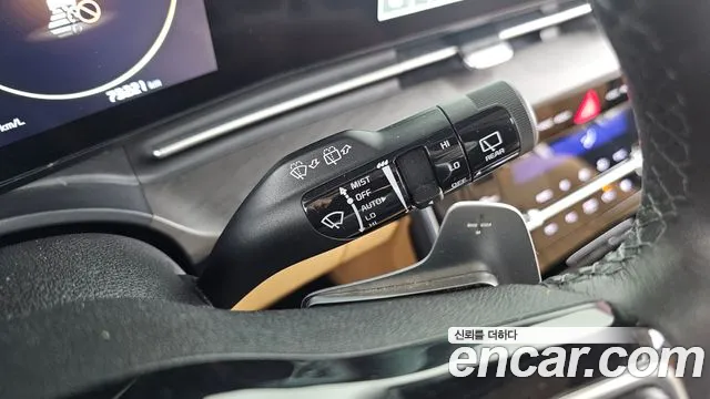 Kia Canival — Фото автомобиля 18