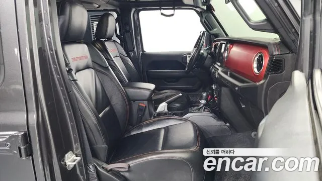 Jeep Wrangler JL — Фото автомобиля 11