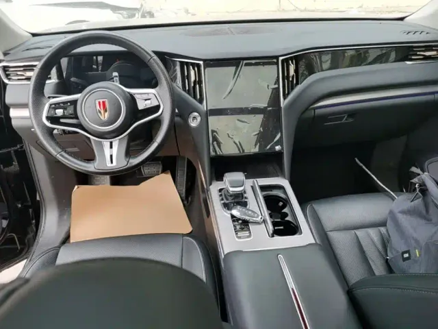 Hongqi HS7 PHEV — Фото автомобиля 9