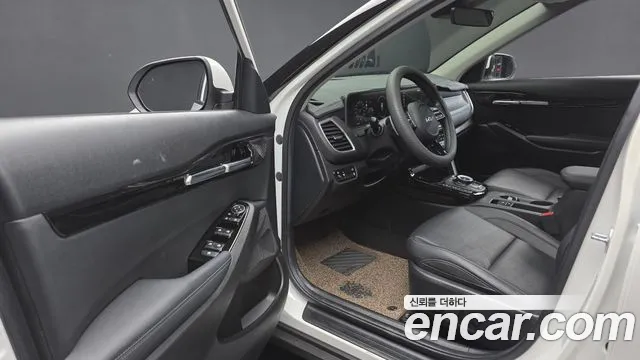 Kia Seltos Бензин 1.6 турбо 2WD — Фото автомобиля 10