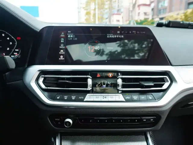 BMW 3 Series — Фото автомобиля 15