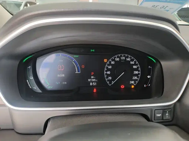 Honda Odyssey — Фото автомобиля 11