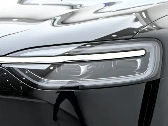 Aito M7 — Фото автомобиля 9