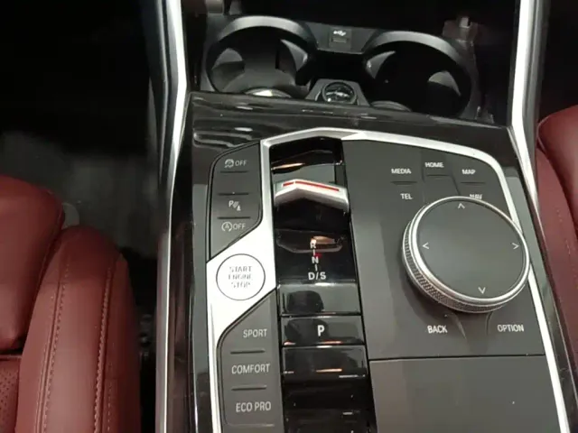 BMW 3 Series — Фото автомобиля 13