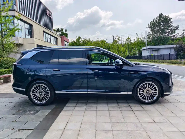 GAC Hyptec HL — Фото автомобиля 4