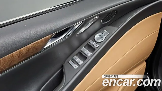 Genesis G80 Бензин 2.5 турбо AWD — Фото автомобиля 29