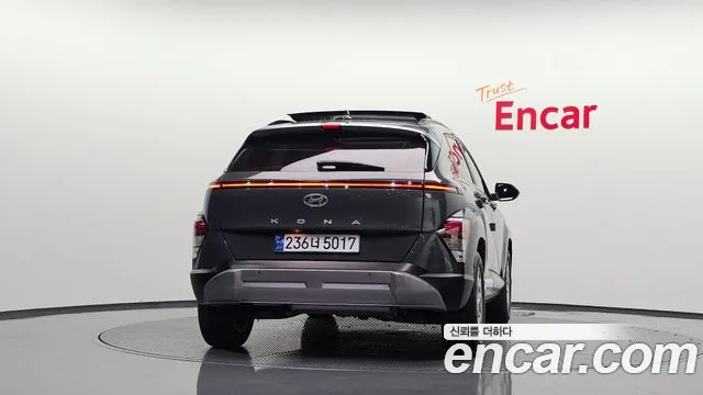 Hyundai Kona SX2 — Фото автомобиля 4