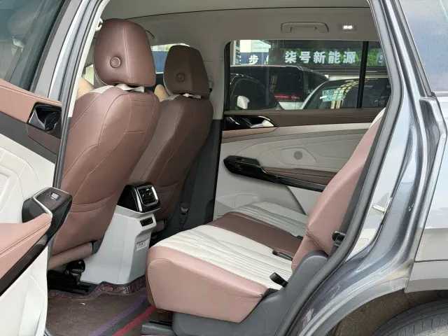 Volkswagen ID.6 X 2022 Smart Pure Long Range Edition — Фото автомобиля 6