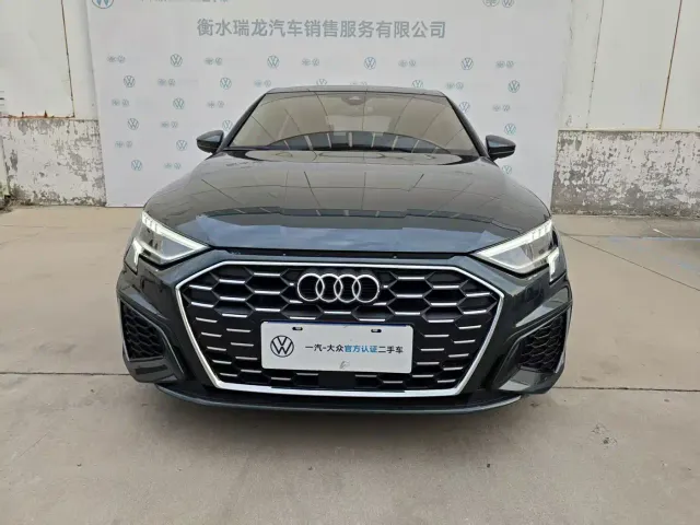 Audi Audi A3 2024 Model Sportback 35 TFSI Fashion Sport — Фото автомобиля 2