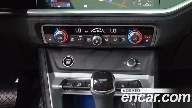 Audi Q3 35 TDI quattro Premium — Фото автомобиля 25